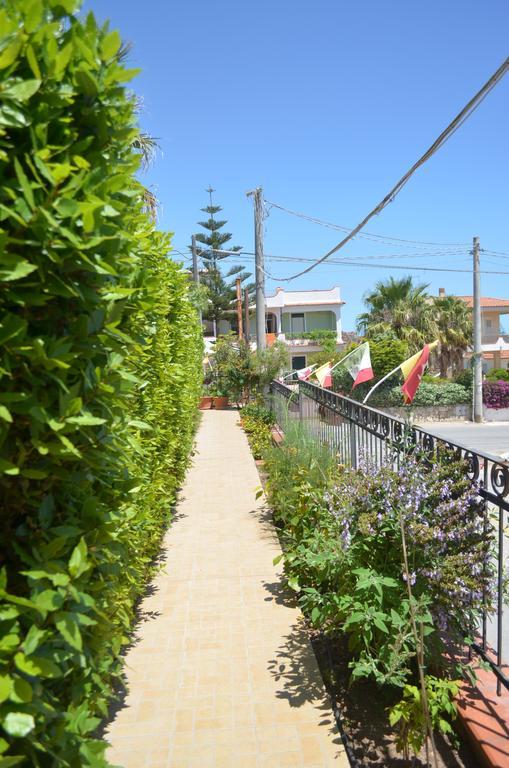 Ansise Guest House Lido di Noto エクステリア 写真
