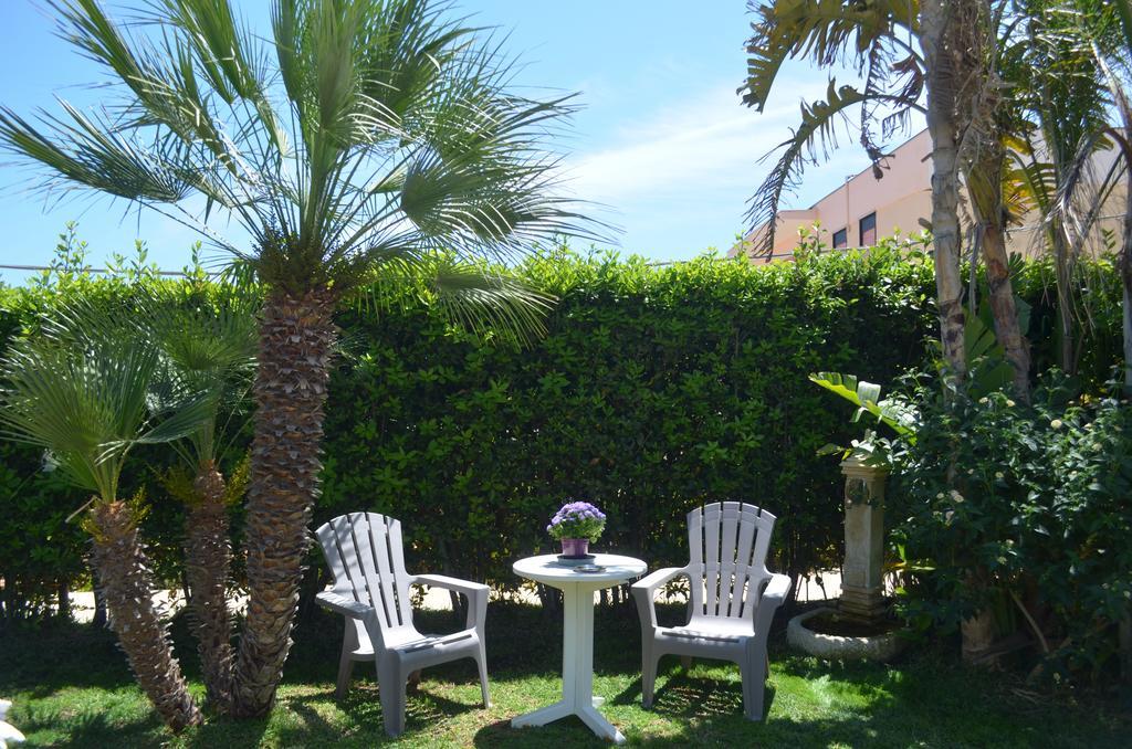 Ansise Guest House Lido di Noto エクステリア 写真